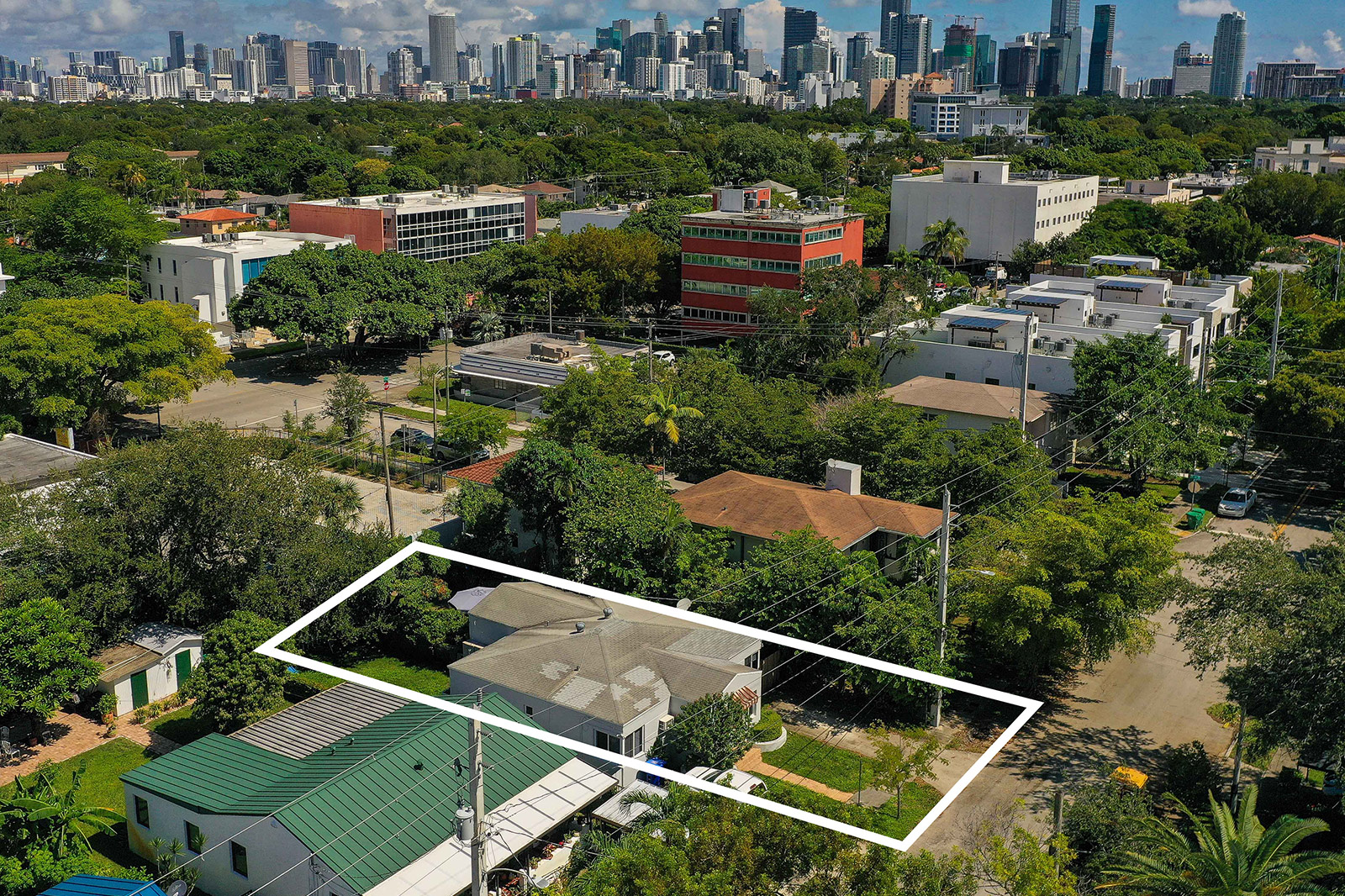 Off-market sale at 1411 Southwest 22nd Terrace, Miami